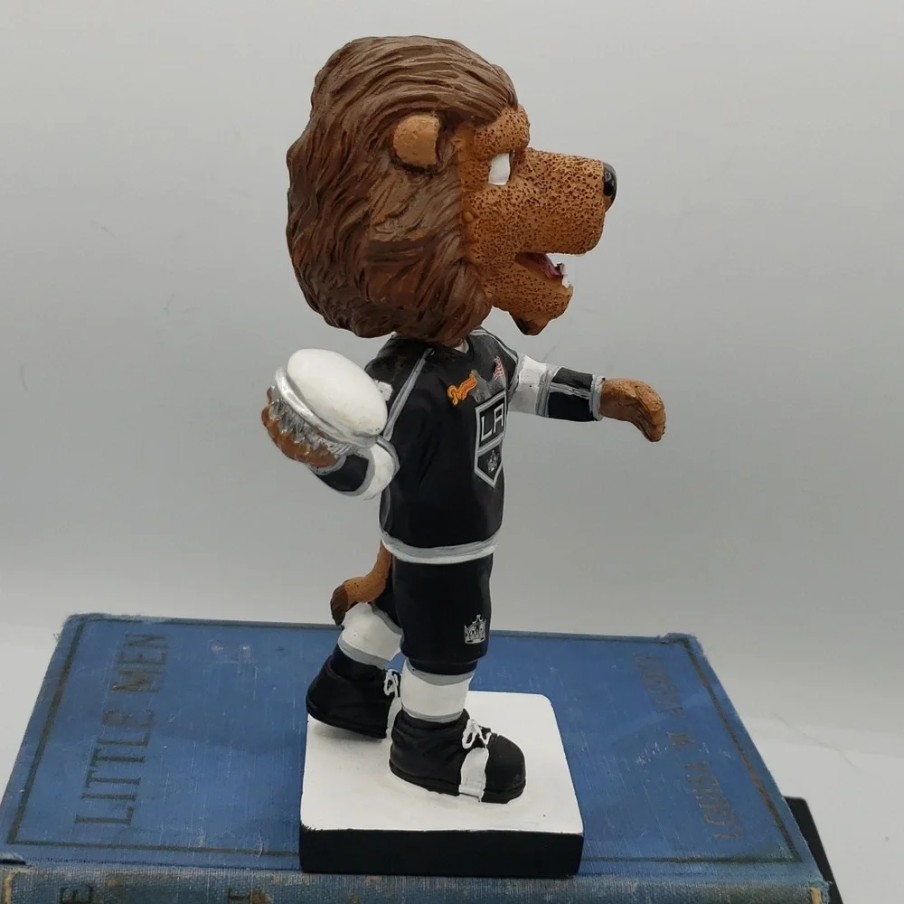 LA Kings Bailey Bobblehead Ice Hockey Mascot Lion #72